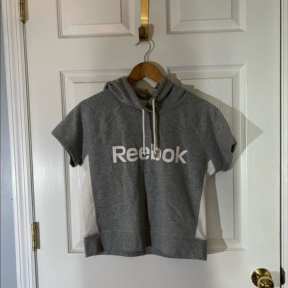 Reebok short sleeve pullover